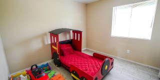 Trenton Place Gallery 13