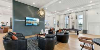 The Hendry Gallery 23