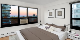 350 West Oakdale Gallery 1