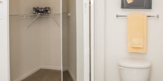 Garden District Gallery 20