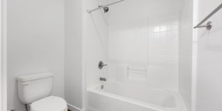 17th Place Gallery 15