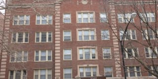 2322 Commonwealth Gallery 1