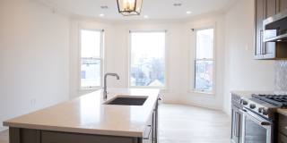 40 Lincoln Gallery 3