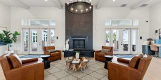 The Hendry Gallery 26