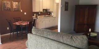 Rosemead Place Gallery 10