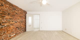 Waterfront Apartments Gallery 21