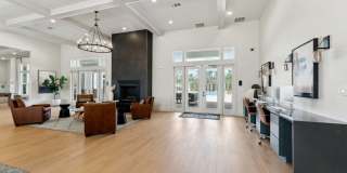 The Hendry Gallery 25