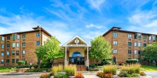 The Iroquois Club Apartments Gallery 1