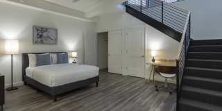 Legacy West End Gallery 17