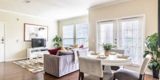 Luxe at Katy Gallery 13