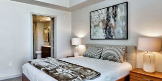 The Curve at Melrose Gallery 11