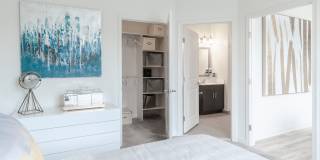 Emblem at Christiana Gallery 8