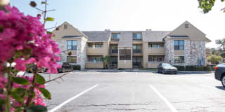 OakStone Apartment Homes Gallery 20