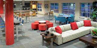 College Suites at Washington Square - Student Housing Gallery 3