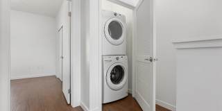 17th Place Gallery 31