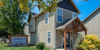 Lincoln Townhomes Gallery 13