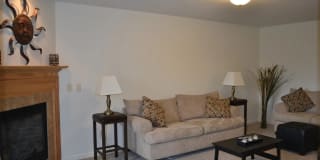 Clayton Manor Apartments Gallery 2