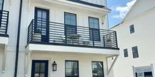 10th & Park Gallery 10