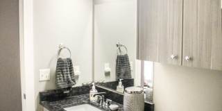 Dewey 3700 Apartments Gallery 14