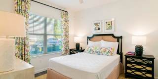 Exchange at Daphne Gallery 28