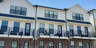 10th & Park Gallery 5