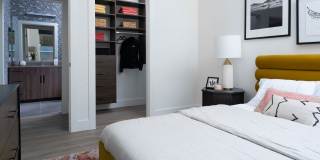 BLVD Gramercy East Gallery 23