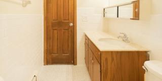 Glenbrook Gallery 9