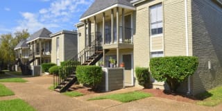 Northlake Manor Gallery 13