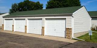 Bungalows of Champlin Gallery 14