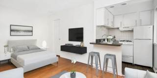 515 West Barry Gallery 12