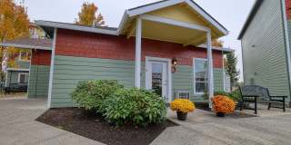 Seasons on the Park Gallery 32