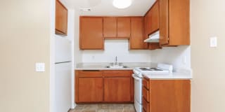 Senior Housing - Heritage Park at Alta Loma Gallery 33