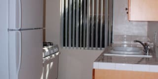 Cass Street Apartments Gallery 1