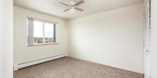 Meridian Garden Apartments Gallery 8