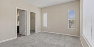 Flats at Market Street Gallery 6