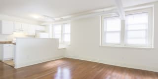 26 Russ Street Gallery 4