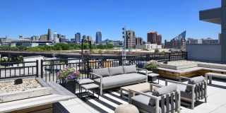 RiverHaus Gallery 36