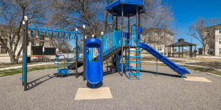 Riverstone Apartments - Affordable Housing Gallery 39