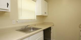 Young's Mill Apartments Gallery 15