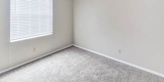 The Onyx at 3211 Gallery 20