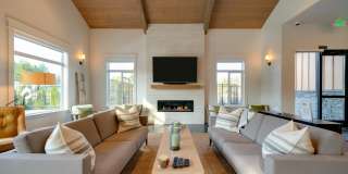 Wellstone Gallery 16