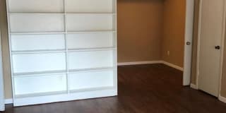 The Crest Apartments Gallery 8