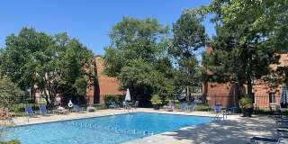 Glenlake Village Apartments Gallery 24