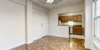 The Roberta Gallery 8