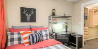 Uptown East Gallery 15