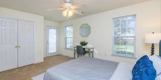 Waterford Place Gallery 8