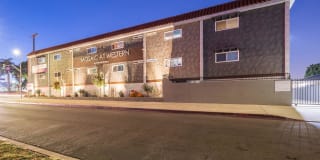 Mosaic at Western Apartments Homes Gallery 22