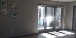 Newport Plaza Gallery 22