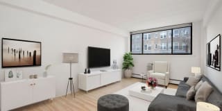 500 West Belmont Gallery 7