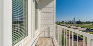 The Lindy Gallery 15